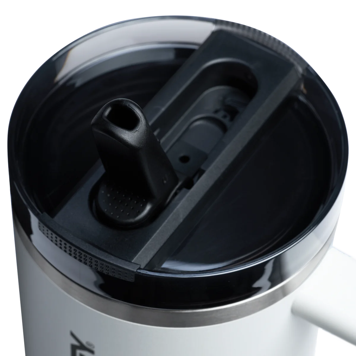 THE QUENCHER PROTOUR FLIP STRAW TUMBLER | 40 OZ Chalk White