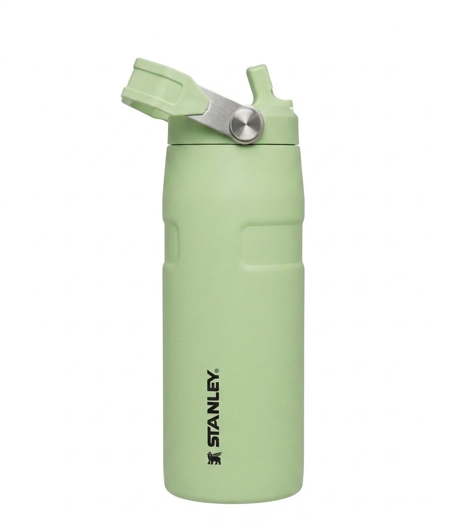 The IceFlow Bottle with Flip Straw Lid 16oz (473ml)