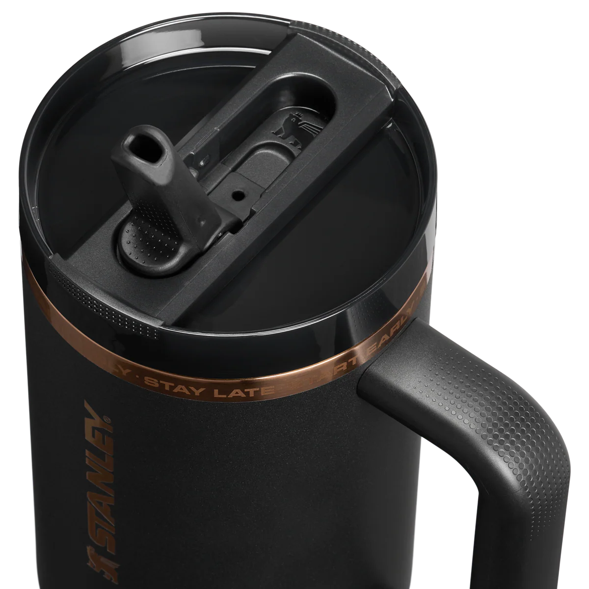 THE MESSI X STANLEY QUENCHER FLIP STRAW TUMBLER | 40 OZ